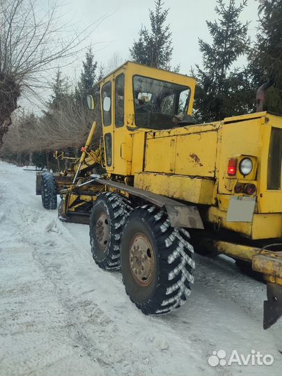 Автогрейдер дз-180