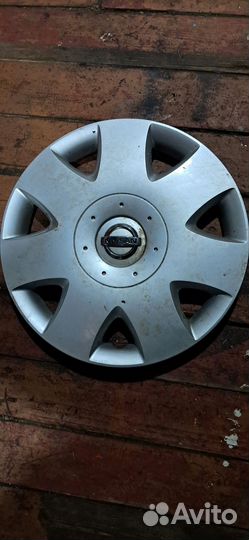 Колпак колеса ниссан 15