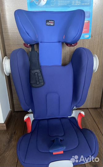 Автокресло Britax Romer Kidfix 2XP Sict