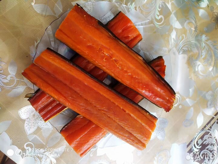 Рыба копченая и свежезамороженная