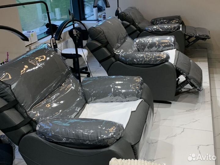 Чехлы из пленки на подлокотники кресла-реклайнера