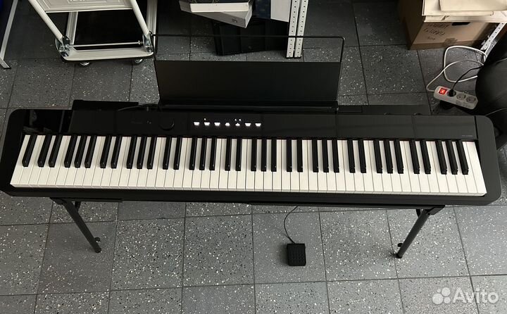 Цифровое пианино Casio Privia PX-S1000 BK