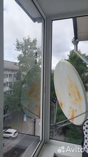 Спутниковая тарелка