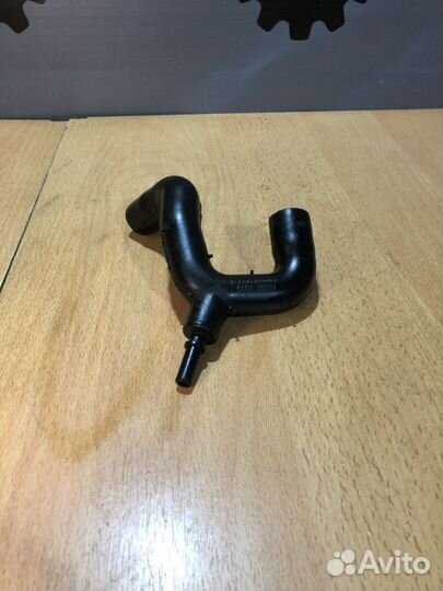 Шланг вентиляции картер. газов Renault Duster I (2