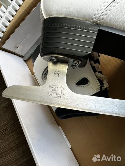 Фигурные коньки Roces