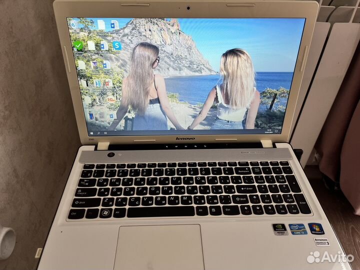 Ноутбук lenovo