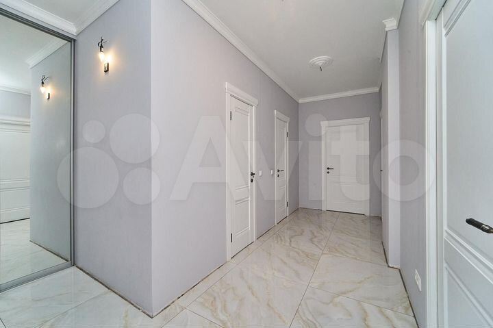 3-к. квартира, 107 м², 3/16 эт.