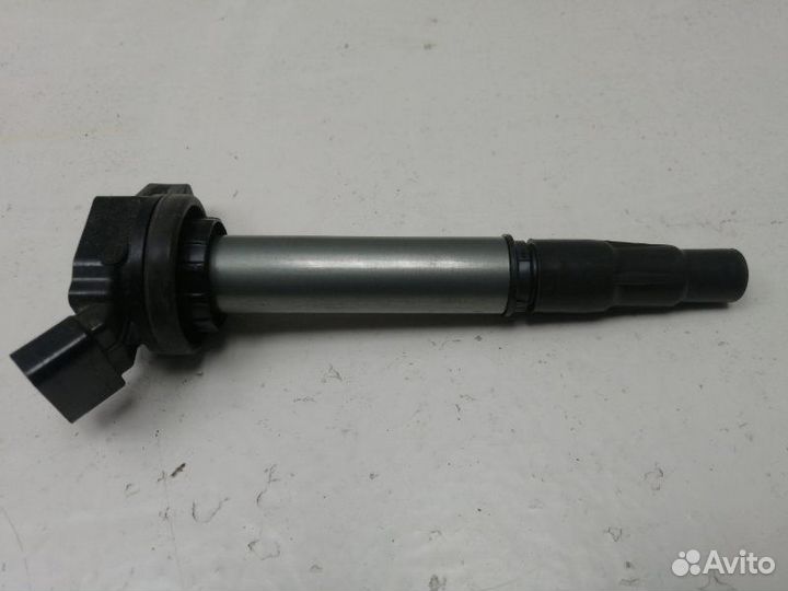 Катушка зажигания Toyota Corolla ZRE210 1ZR 2020