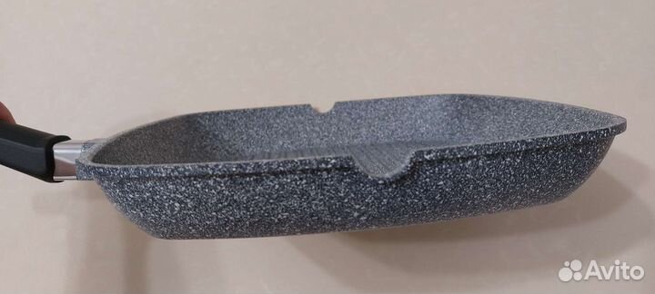 Сковорода гриль новая