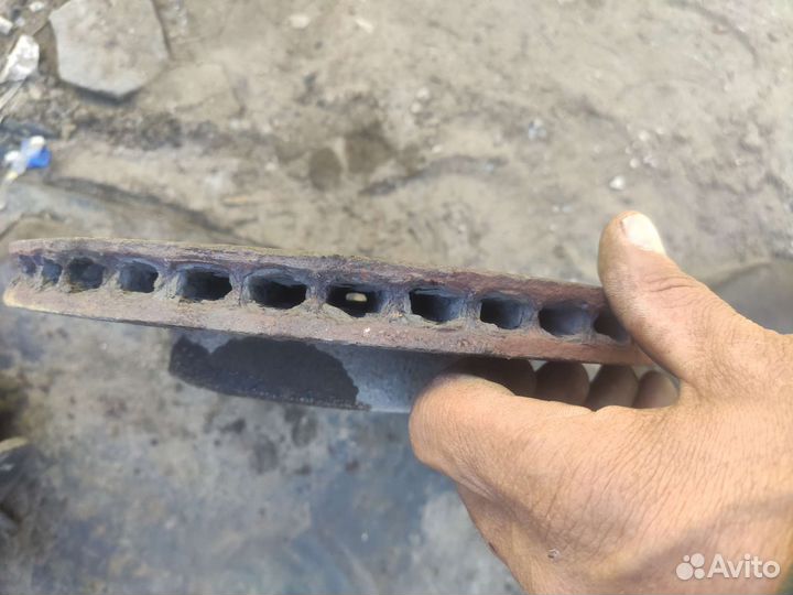 Суппорт Тормозной диск Шевроле Эпика 2009г