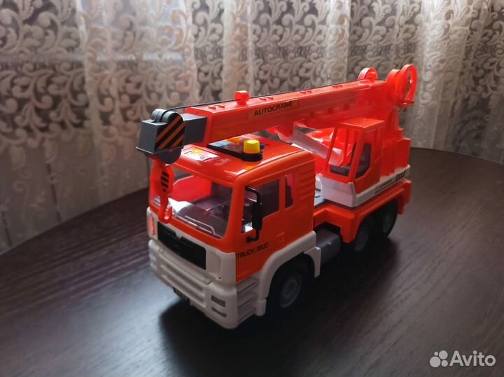 Машина подъёмный кран