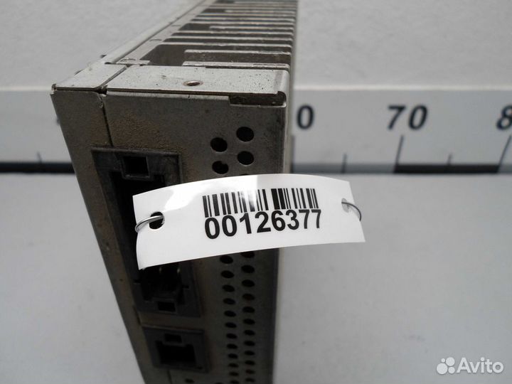 Усилитель звука Mercedes S-klasse W221 2218205289