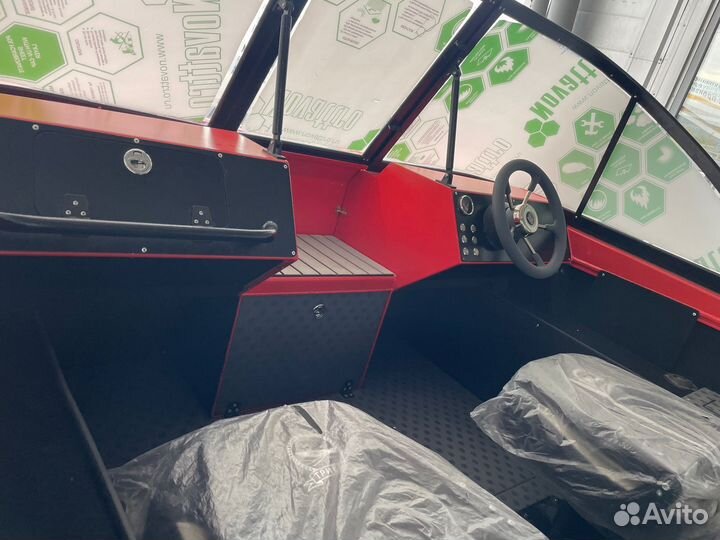 Алюминиевая моторная лодка 