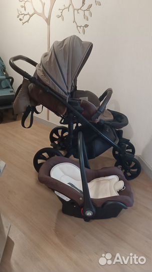 Коляска tutis 2 в 1 из ткани и эко-кожи