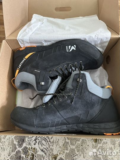 Треккинговые ботинки 45-46