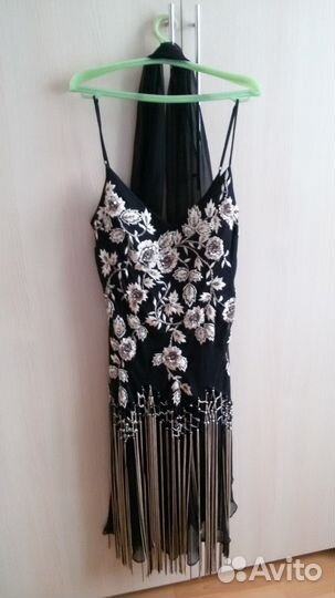 Платье вечернее