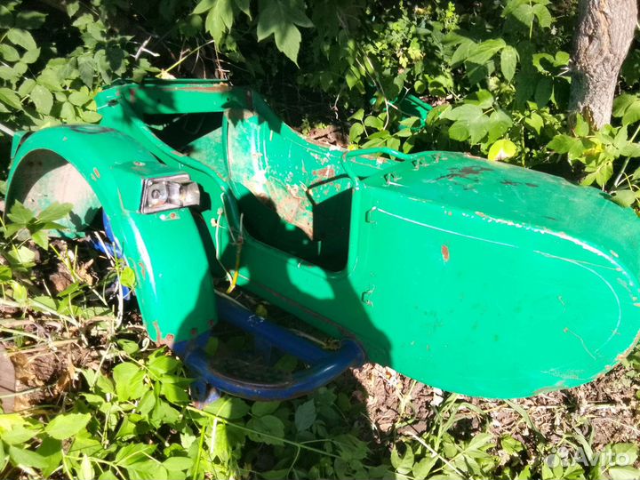 Коляска и крылья на урал