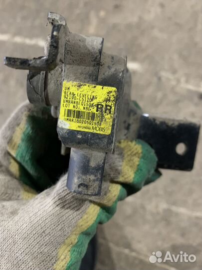 Датчик положения кузова Kia Sorento Prime 3 UM