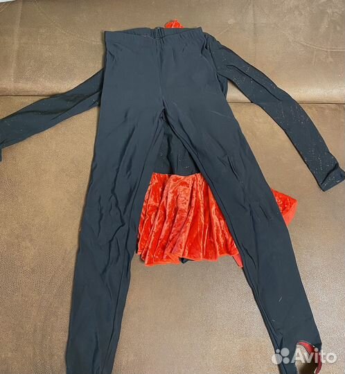 Костюм для фигурного катания