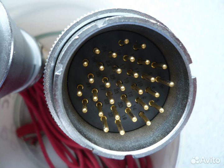 Разъем круглый закручивающийся Корпуса приборов