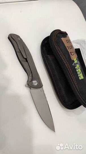 Green Thorn Hati Magnetic