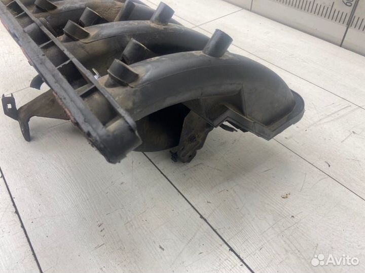 Впускной коллектор Bmw 7 E38 M52/TU 1999