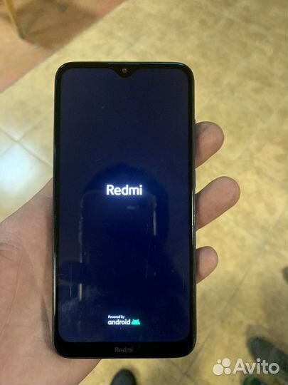 Xiaomi Redmi 8, 3/32 ГБ