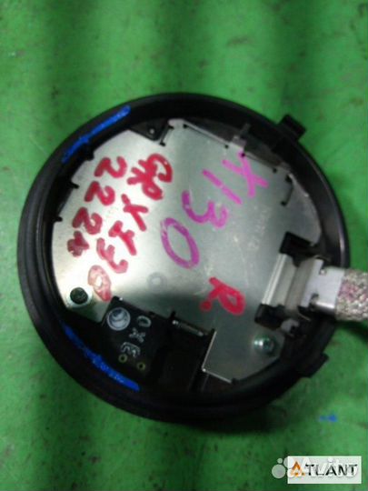 Блок ксенона правая toyota mark X