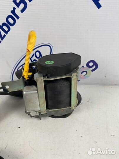 Ремень безопасности передний правый Kia Ceed ED