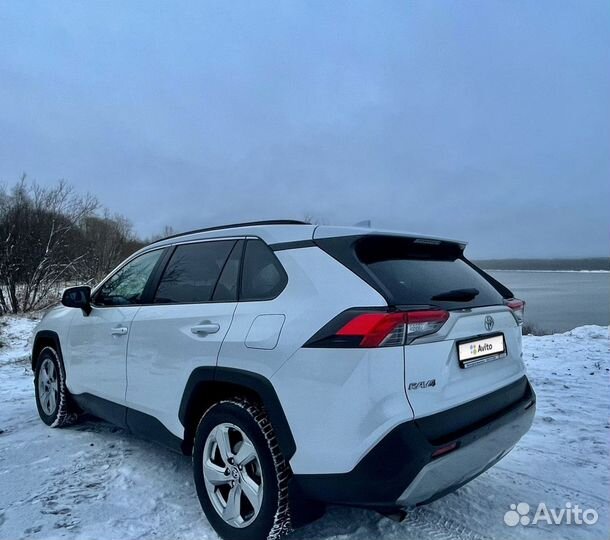 Toyota RAV4 2.5 AT, 2020, 86 000 км
