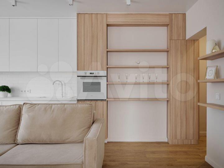 3-к. квартира, 65 м², 10/18 эт.