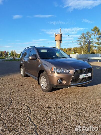 Mitsubishi Outlander 2.0 CVT, 2011, 180 000 км