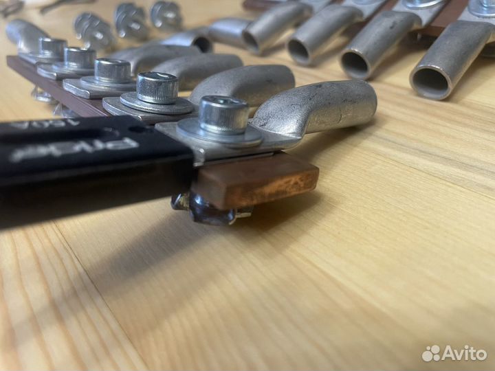 Дистрибьютор питания для авто звука