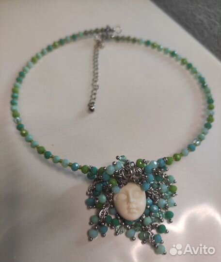 Колье чокер