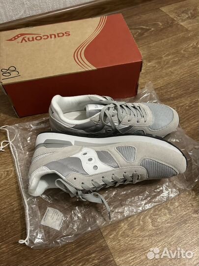 Кроссовки Saucony Shadow