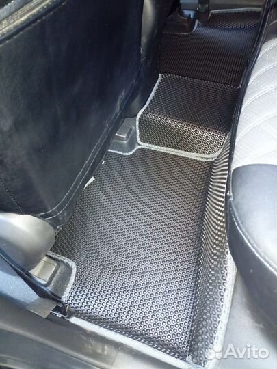 Ево коврики 3Д с бортиками Proton