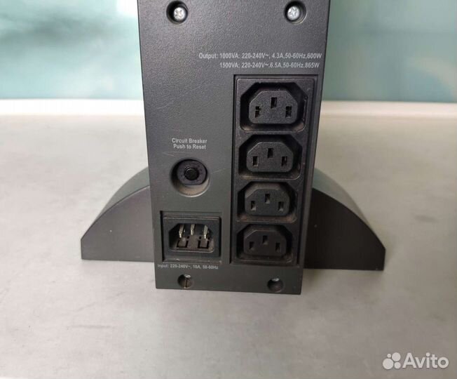 Ибп APC Smart-UPS SC 1000VA 600вт