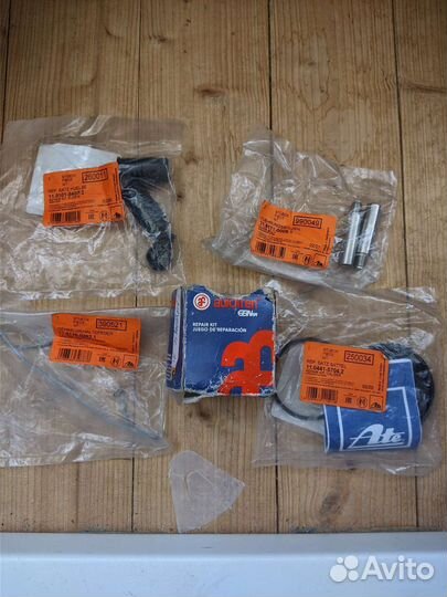 Ремкомплект колесного суппорта перед. Opel Astra H