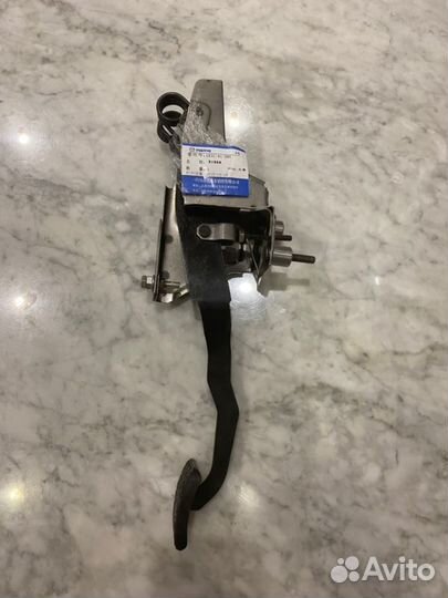 Педаль сцепления Mazda 6 GG / GH