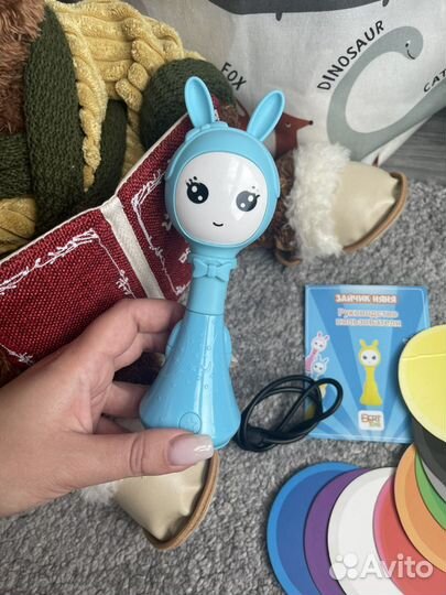 Зайчик Няня голубой от BertToys