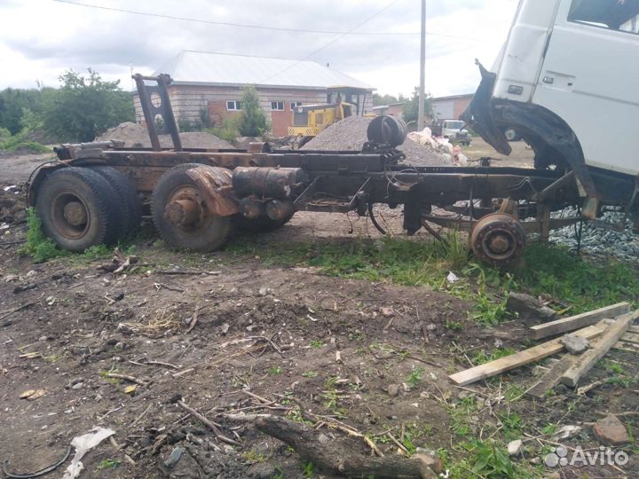 Рама с документами маз