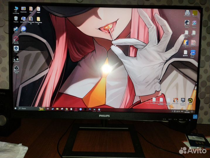 Игровой компьютер с монитором