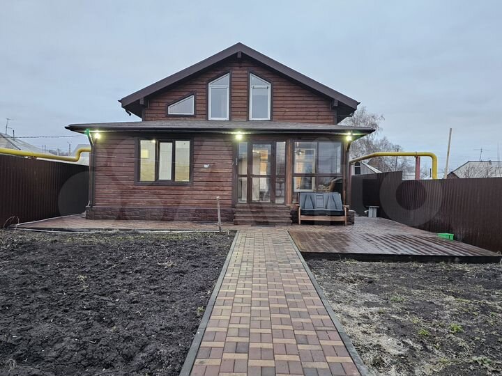 Дом 90 м² на участке 6 сот.