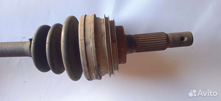 Привод передний Тойота Виста. SV40