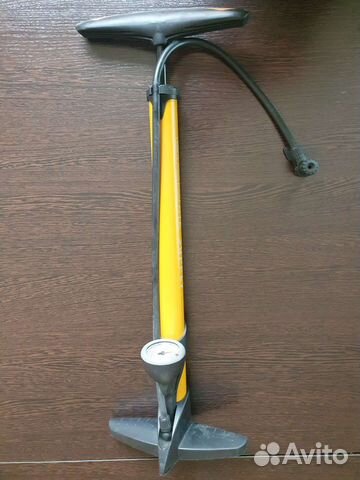 Велонасос с манометром напольный Giyo Air Supply