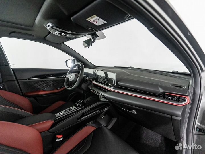 Geely Coolray 1.5 AMT, 2023