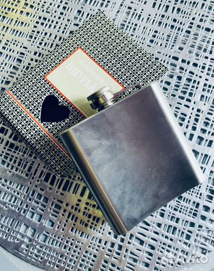 Новая фляжка карманная