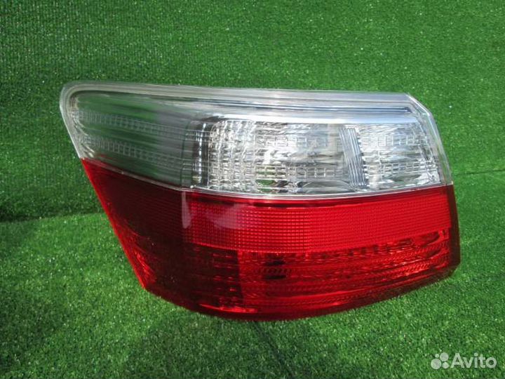 Стоп левый Toyota Premio ZRT260