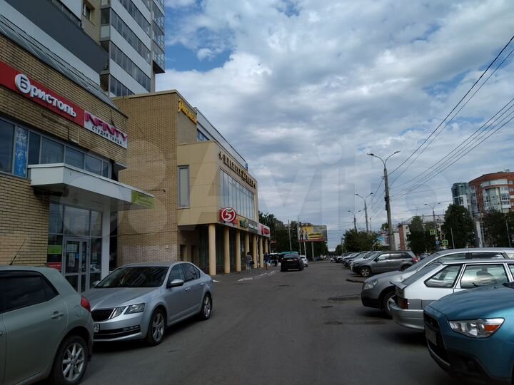 Торговая площадь, 48 м²