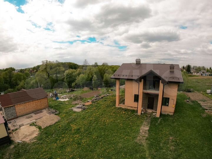 Дом 192 м² на участке 10 сот.